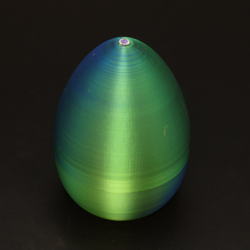 3D Printed Dragon Egg w/ Dragon
