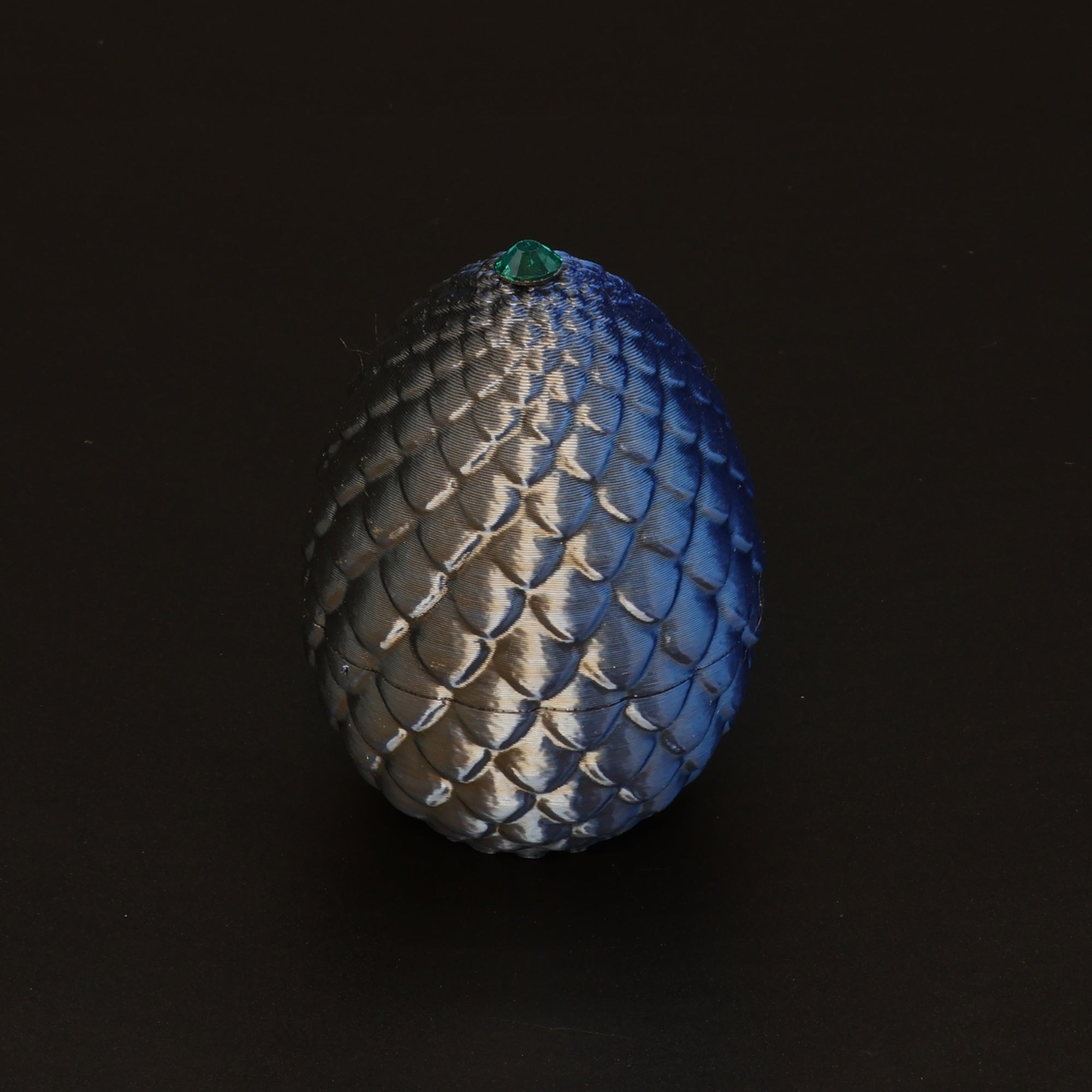 3D Printed Dragon Egg w/ Dragon