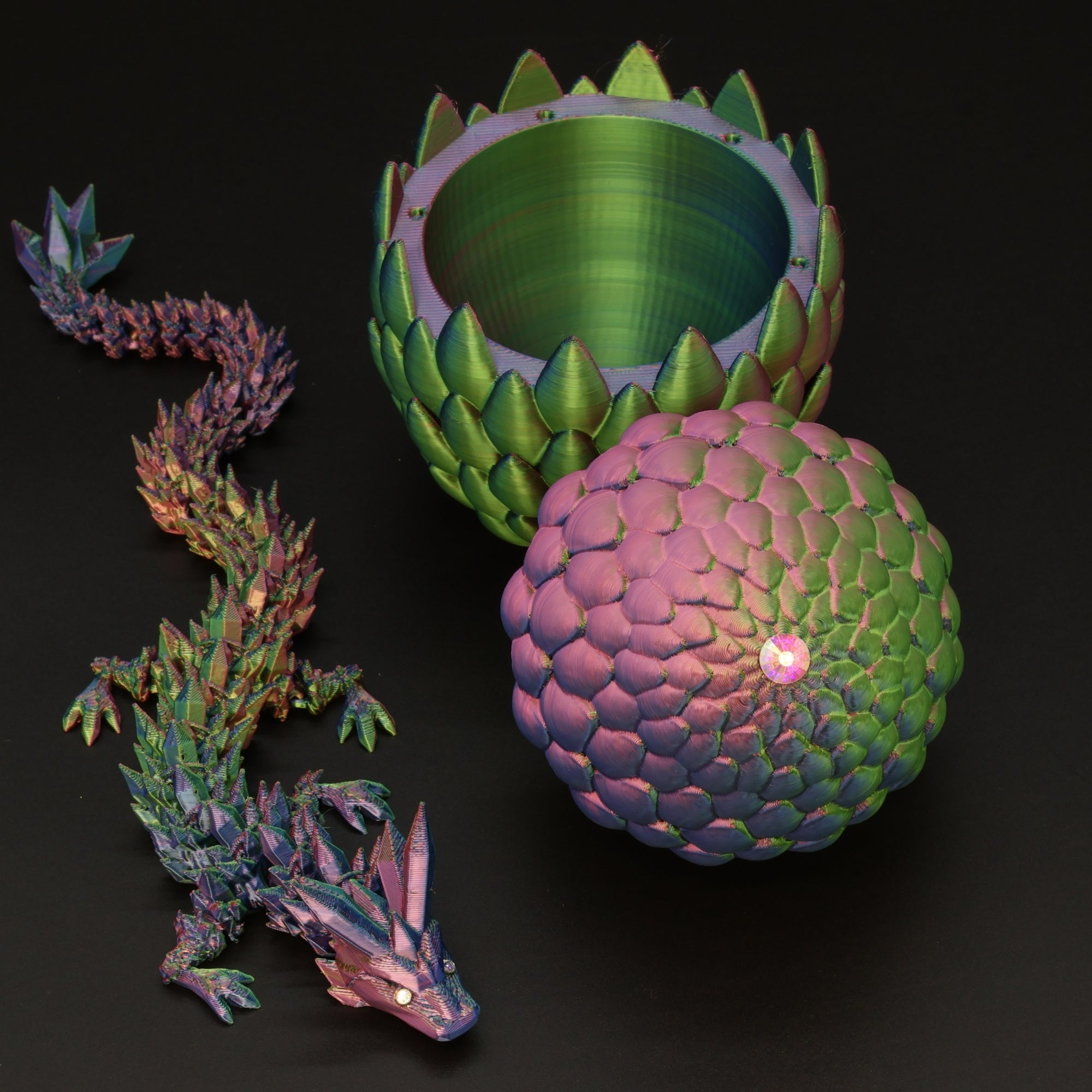 3D Printed Dragon Egg w/ Dragon
