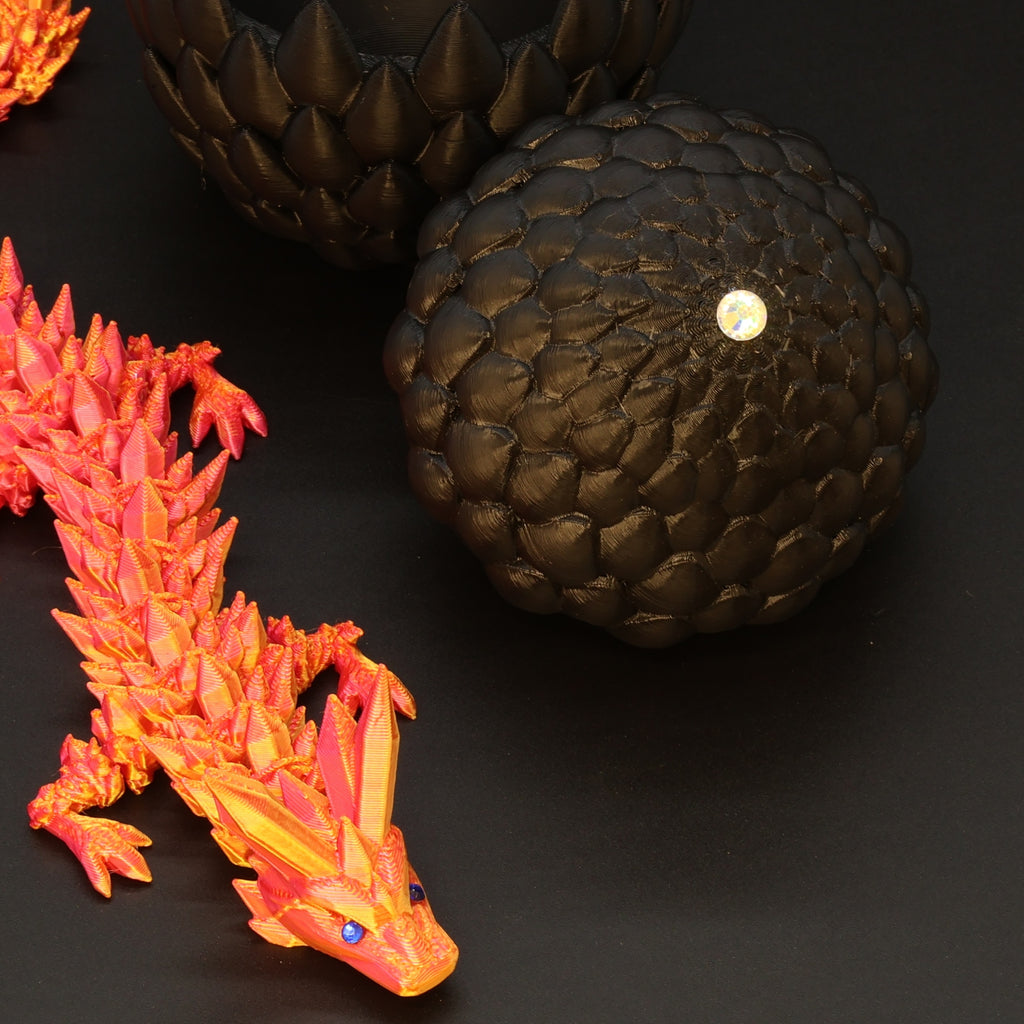3D Printed Dragon Egg w/ Dragon
