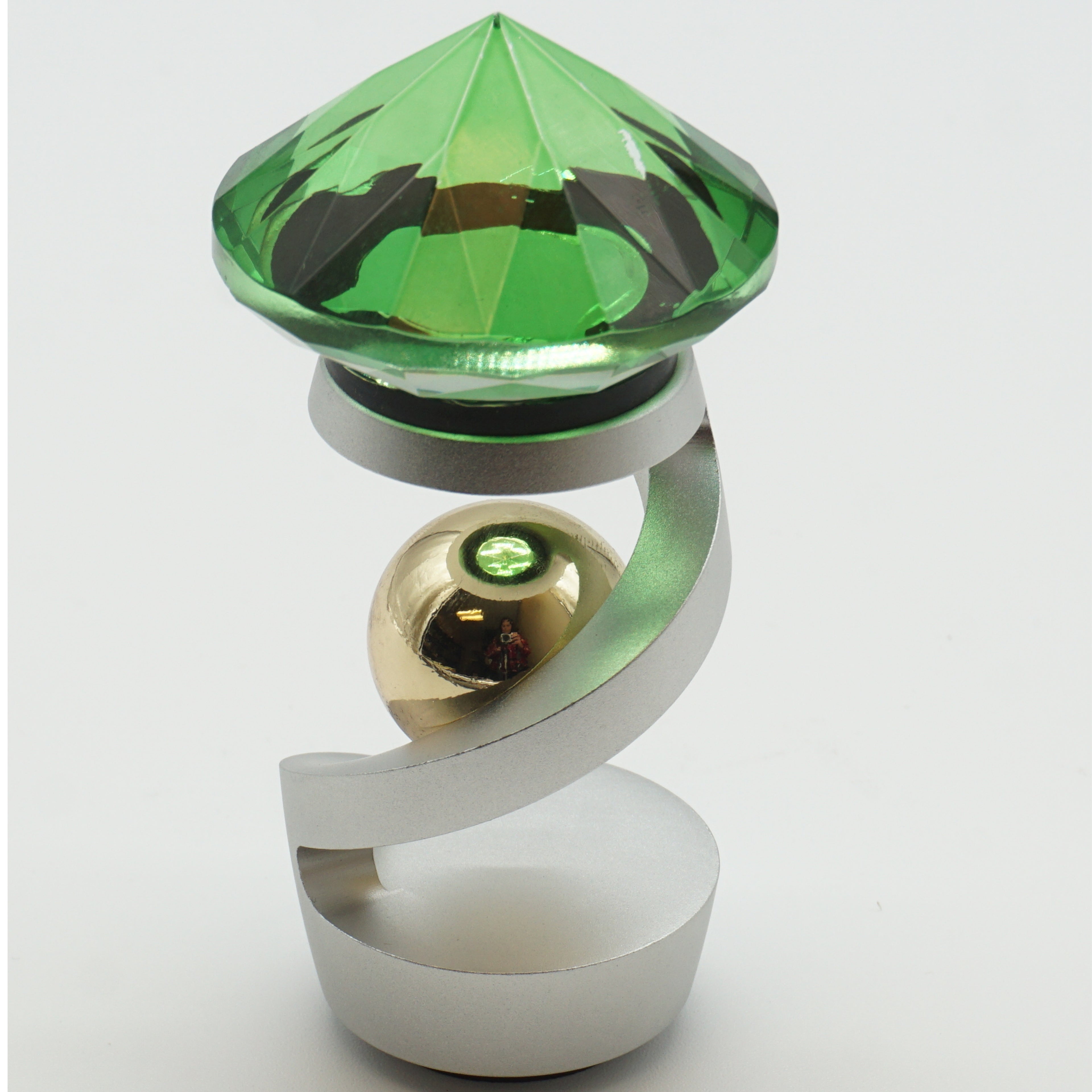 Prism Levitator™