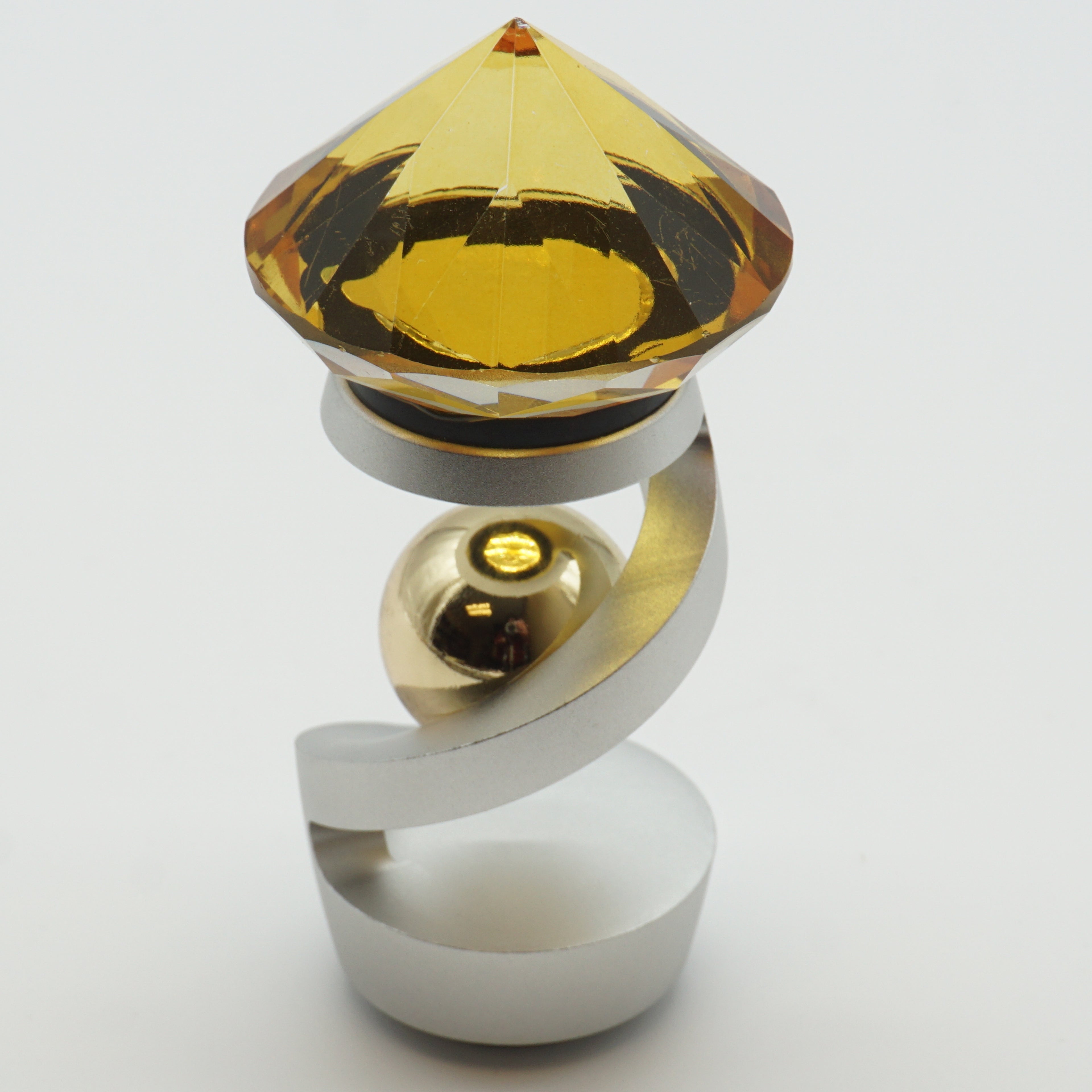 Prism Levitator™