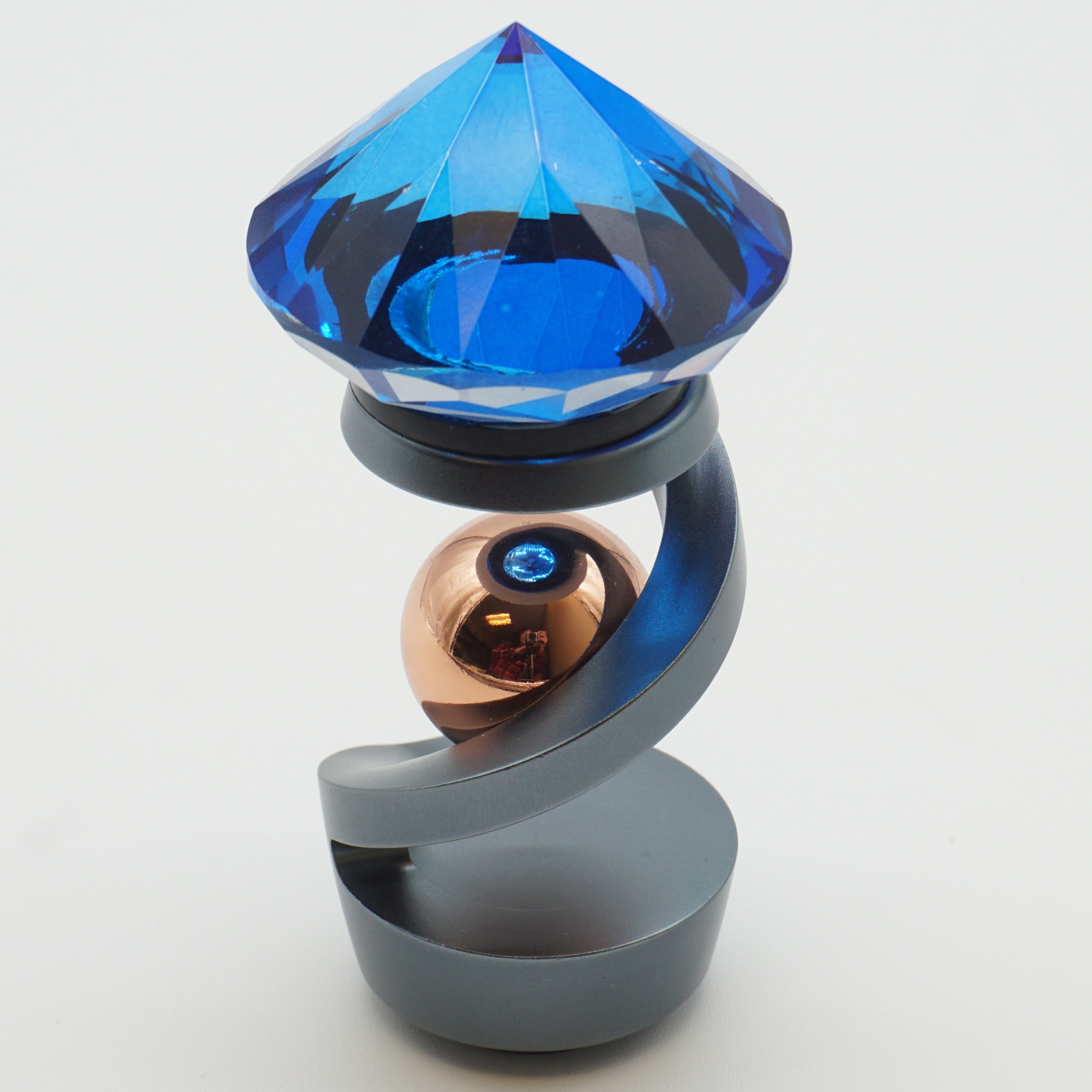 Prism Levitator™